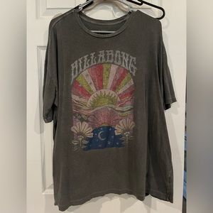 Oversized Billabong tee